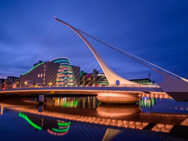 塞缪尔·贝克特桥，都柏林，爱尔兰