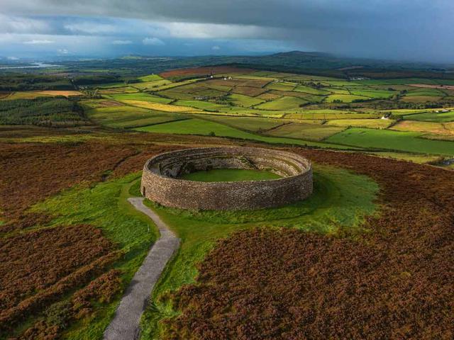 艾利赫格里安南环形堡，多内加尔，爱尔兰